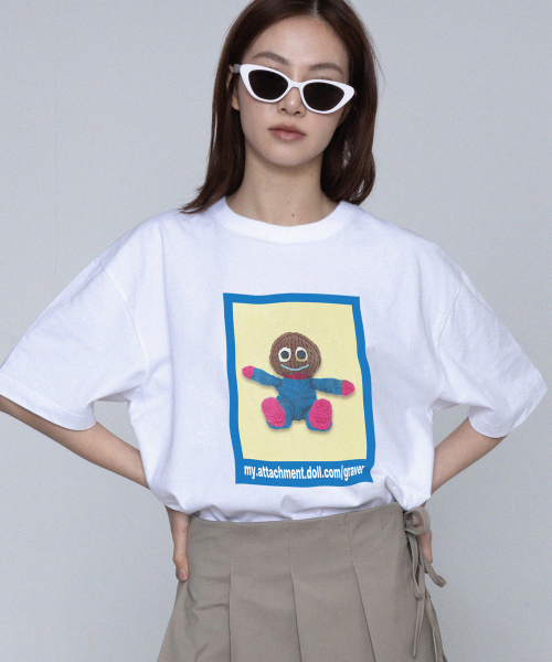 GRAVER（グレーバー）の「[ユニセックス]フールドール ブルーボックス 半袖Tシャツ_ホワイト（Tシャツ/カットソー・レディース・ホワイト・X-LARGE/SMALL/MEDIUM/LARGE）」の2枚目の写真