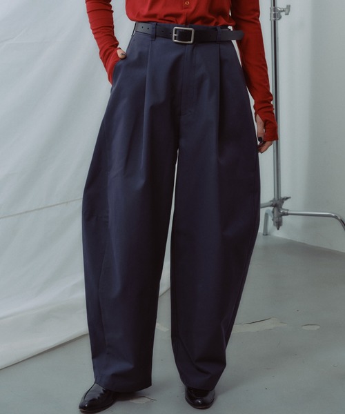 yae（ヤエ）の「Super wide curve pants / スーパーワイドカーブパンツ（その他パンツ・レディース・ネイビー/ライトグレー・38/36）」の8枚目の写真