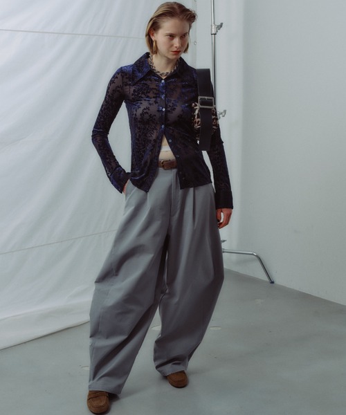 yae（ヤエ）の「Super wide curve pants / スーパーワイドカーブパンツ（その他パンツ・レディース・ネイビー/ライトグレー・38/36）」の14枚目の写真