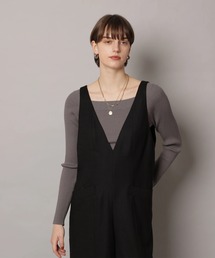 デコルテニット