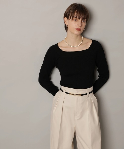 CADUNE（カデュネ）の「デコルテニット（ニット/セーター・レディース・チャコールグレー/ピンクベージュ/ブラック/ホワイト/ベージュ・38）」の17枚目の写真