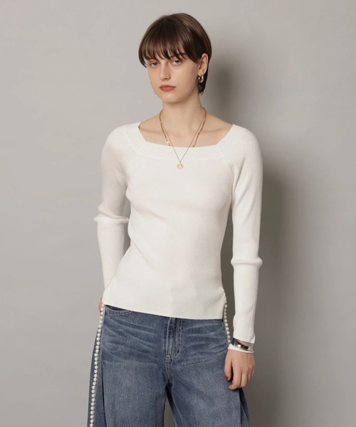 CADUNE（カデュネ）の「デコルテニット（ニット/セーター・レディース・チャコールグレー/ピンクベージュ/ブラック/ホワイト/ベージュ・38）」の12枚目の写真