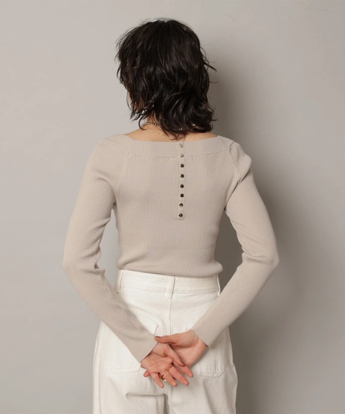 デコルテニット（ニット/セーター）｜CADUNE（カデュネ）の