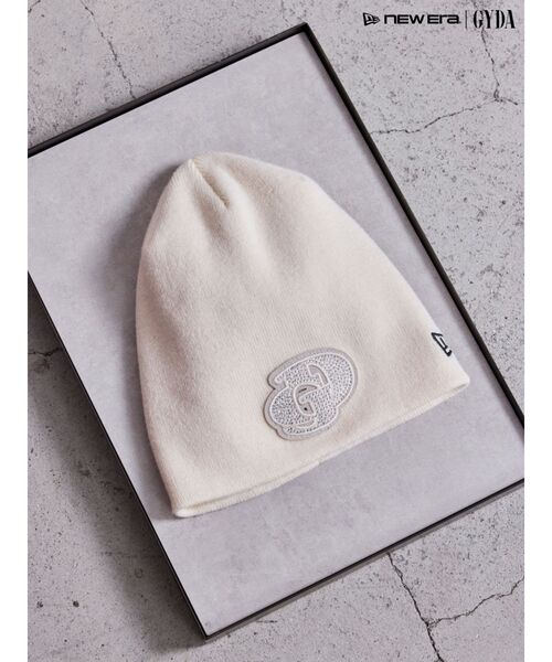 NEW ERA(ニューエラ)の「GYDA×NEWERA GD bijouニットビーニー(ニットキャップ/ビーニー・レディース・ブラック/オフホワイト・FREE)」の1枚目の写真