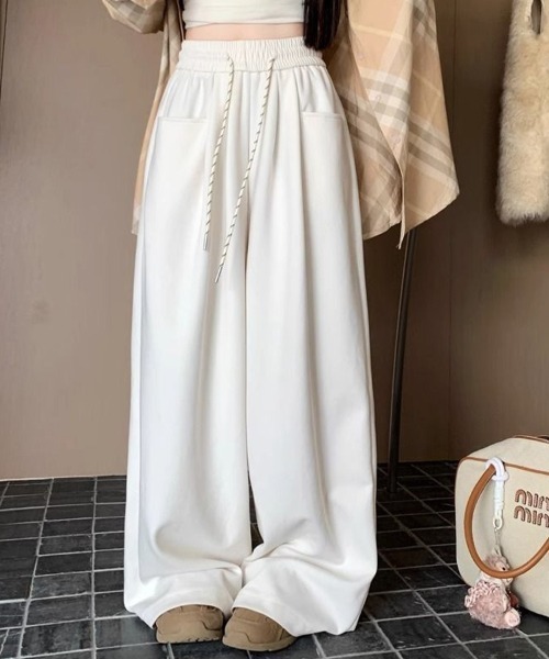 SallyLunn（サリーラン）の「ハイウエストワイドレッグパンツ（その他パンツ・レディース・ブラック/ネイビー/ブラック×ホワイト/ホワイト/グレー・LARGE/MEDIUM）」の17枚目の写真