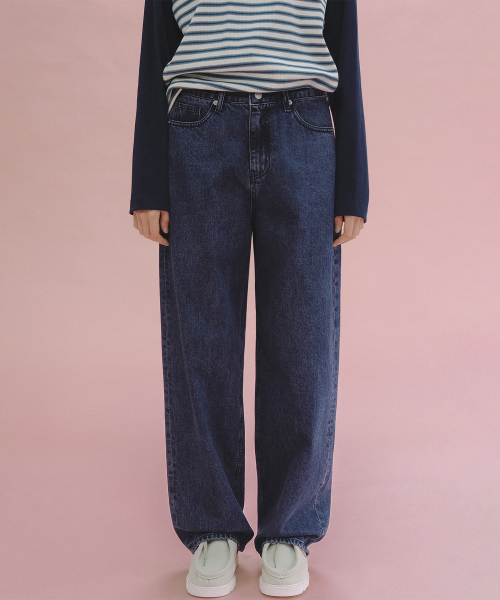 ANDNEEDS（アンドニーズ）の「Smokie wide denim (denim pink)（デニムパンツ・レディース・その他・SMALL/MEDIUM）」の2枚目の写真