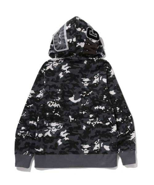 A BATHING APE（アベイシングエイプ）の「MULTI PIXEL CAMO SHARK REGULAR FIT FULL ZIP HOODIE（パーカー・メンズ・グリーン/ブラック・MEDIUM/X-LARGE/SMALL/XX-LARGE/LARGE）」の5枚目の写真