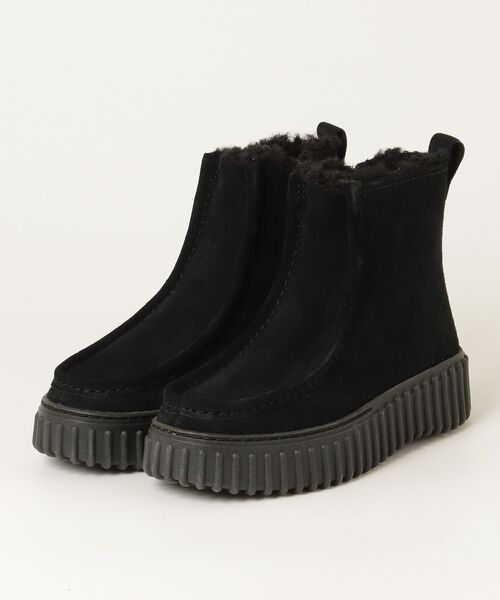 Clarks(クラークス)の「クラークス Torhill Cozy トーヒルコージー ブーツ(ブーツ・レディース・ブラック/タン・35/50/55/45/40/30)」の1枚目の写真