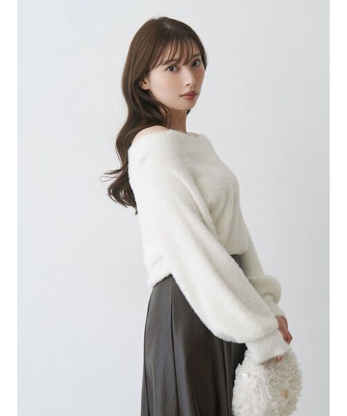 MERCURYDUO（マーキュリーデュオ）の「【追加生産】ミニシャギーオフショルニット（ニット/セーター・レディース・アイボリー/ベビーピンク/グレー/ブルー・FREE）」の11枚目の写真