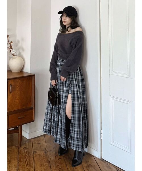 MERCURYDUO（マーキュリーデュオ）の「【追加生産】ミニシャギーオフショルニット（ニット/セーター・レディース・アイボリー/ベビーピンク/グレー/ブルー・FREE）」の22枚目の写真