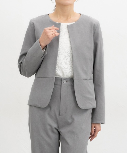 Honeys（ハニーズ）の「【ストレッチ・ウォッシャブル・イージーケア】ノーカラージャケット（ノーカラージャケット・レディース・ダークベージュ/ネイビー/ライトグレー系2/ライトグレー系1/ブラック・3L/L/LL/M/S）」の3枚目の写真