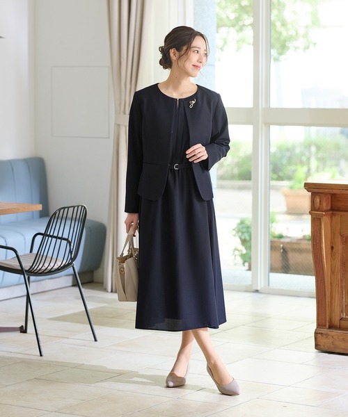 Honeys（ハニーズ）の「【ストレッチ・ウォッシャブル・イージーケア】ノーカラージャケット（ノーカラージャケット・レディース・ダークベージュ/ネイビー/ライトグレー系2/ライトグレー系1/ブラック・3L/L/LL/M/S）」の14枚目の写真