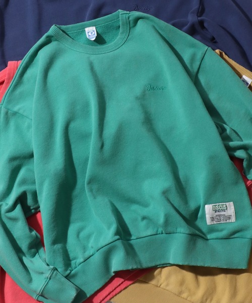 DISCUS（ディスカス）の「DISCUS/ディスカス 裏毛 パウダーブリーチ加工 ワンポイント刺繍 トレーナー スウェット レディース メンズ（スウェット・レディース・グリーン/レッド/ブラウン/ブルー/グレー/ブラック/マスタード・FREE）」の5枚目の写真