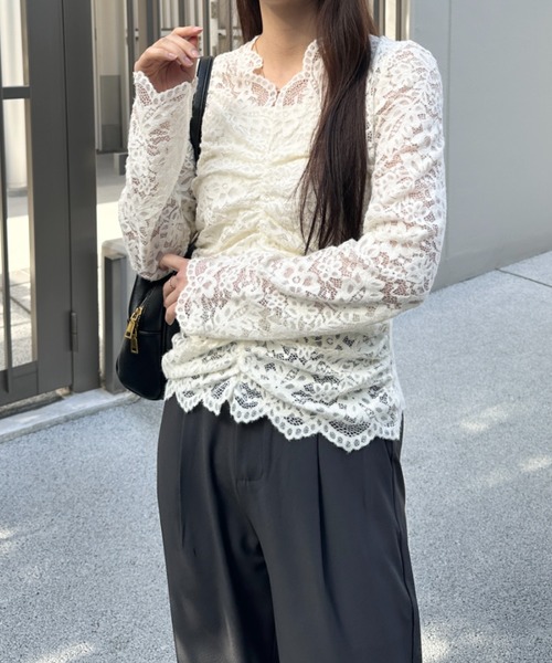 MYMOOD.(マイムード)の「花柄レースVネックカットソー(Tシャツ/カットソー・レディース・アイボリー/ブラック・FREE)」の5枚目の写真
