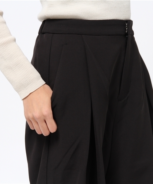 LBC（エルビーシー）の「タックガウチョ               （その他パンツ・レディース・ブラック/オリーブ/ブラウン・LARGE/MEDIUM）」の5枚目の写真