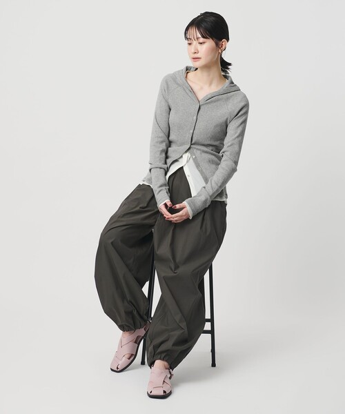 MILLER（ミラー）の「【別注】＜Robert P. Miller ＞ボタンフードトップス（カーディガン/ボレロ・レディース・ダークグレー/レッド/ダークブラウン・FREE）」の17枚目の写真