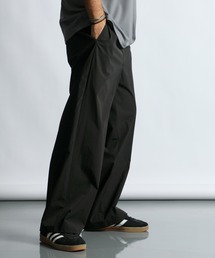 The DUFFER of ST.GEORGE | 【WEB限定アイテム】NYLON STRETCH WIDE PANTS:ワッシャーナイロン ワイドパンツ(その他パンツ)