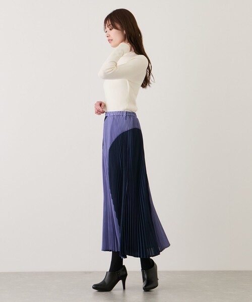 Jayro(ジャイロ)の「バイカラープリーツスカート(スカート・レディース・ブルー/ホワイト系その他2・38)」の19枚目の写真