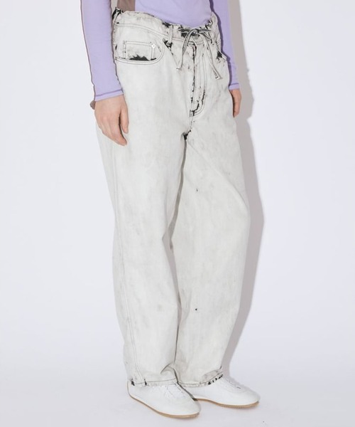 beautiful people（ビューティフルピープル）の「【beautiful people/ビューティフルピープル】left hand twill carved  denim pants/レフトハンドカーブドデニムパンツ（デニムパンツ・レディース・ホワイト・36/34）」の3枚目の写真