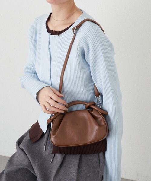 CIAOPANIC TYPY（チャオパニックティピー）の「ねじりデザインミニBAG（ショルダーバッグ・レディース・ブラウン/グレイッシュベージュ/ブラック・ONE SIZE）」の8枚目の写真