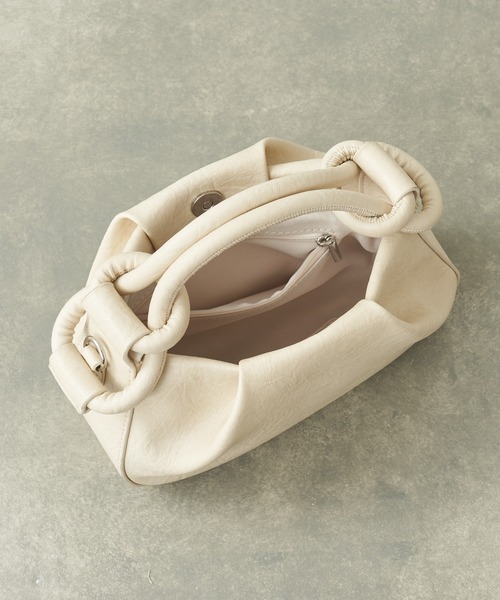 CIAOPANIC TYPY（チャオパニックティピー）の「ねじりデザインミニBAG（ショルダーバッグ・レディース・ブラウン/グレイッシュベージュ/ブラック・ONE SIZE）」の17枚目の写真