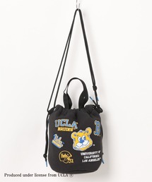 UCLA（ユーシーエルエー）の「【UCLA】ワッペン風刺繍巾着バッグ（ショルダーバッグ）」
