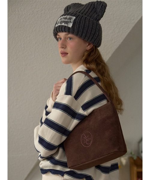 ANOETIC（アノエティック）の「ANC VELVET REVE BAG_BROWN（トートバッグ・レディース・ブラウン・FREE）」の4枚目の写真