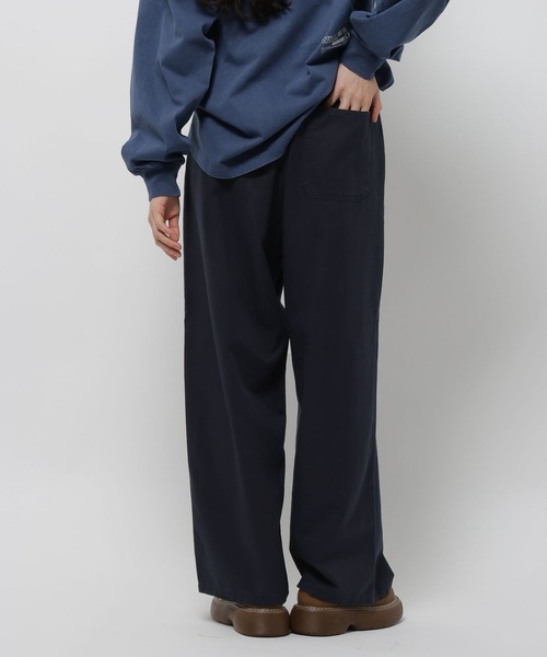 niko and...（ニコアンド）の「ボーイフレンドチノパンツ（チノパンツ・レディース・ブラウン/アイボリー/ネイビー・MEDIUM/LARGE）」の12枚目の写真