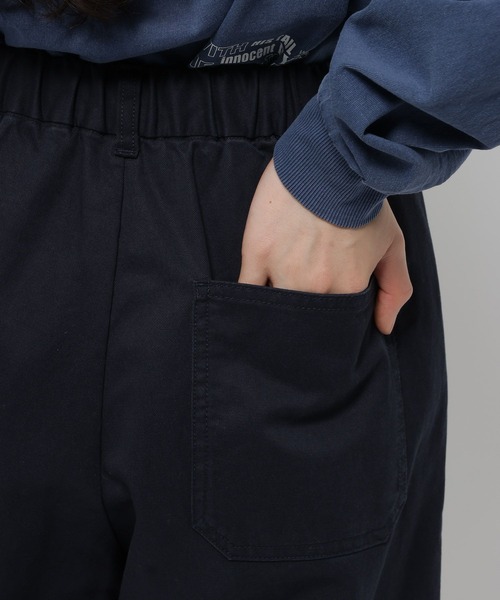 niko and...（ニコアンド）の「ボーイフレンドチノパンツ（チノパンツ・レディース・ブラウン/アイボリー/ネイビー・MEDIUM/LARGE）」の20枚目の写真