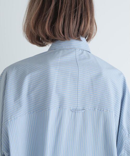 LE PHIL(ルフィル)の「◆ブロードオーバーサイズブラウス(シャツ/ブラウス・レディース・ネイビー/ブルー系その他/ホワイト・F)」の15枚目の写真