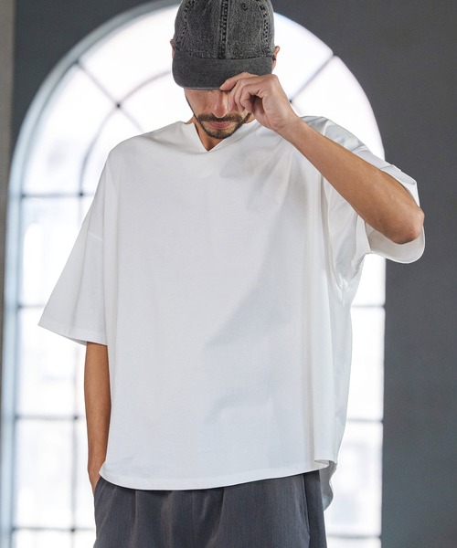 CAMBIO(カンビオ)の「mt10219- COOLMAX Key Neck Short Sleeve Tee キーネックTシャツ(2026GIM-007)(Tシャツ/カットソー・メンズ・ホワイト/ブラック/チャコール・S/M/L)」の2枚目の写真