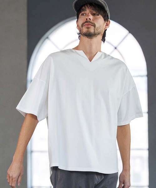 CAMBIO(カンビオ)の「mt10219- COOLMAX Key Neck Short Sleeve Tee キーネックTシャツ(2026GIM-007)(Tシャツ/カットソー・メンズ・ホワイト/ブラック/チャコール・S/M/L)」の9枚目の写真