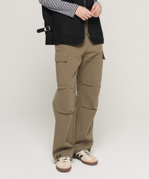 CARGOBROS FOR WOMAN(カーゴブロスフォーウィメン)の「ユーティリティワークカーゴパンツ(カーキ)(その他パンツ・レディース・その他・MEDIUM/LARGE)」の2枚目の写真