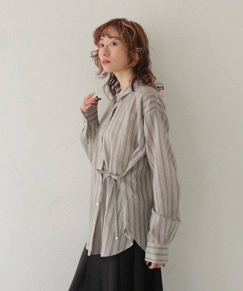 CLEIO(クレイオ)の「【CLEIO】ストライプウエストリボンシャツ STRIPE WAIST RIBBON SHIRT(シャツ/ブラウス・レディース・チャコールグレー/アイボリー/サックスブルー・FREE)」の22枚目の写真