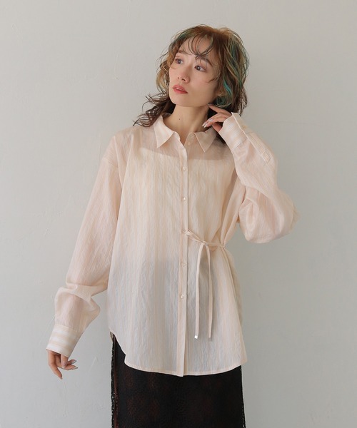 CLEIO（クレイオ）の「【CLEIO】STRIPE WAIST RIBBON SHIRT/ストライプウエストリボンシャツ（シャツ/ブラウス・レディース・チャコールグレー/アイボリー/サックスブルー・FREE）」の7枚目の写真