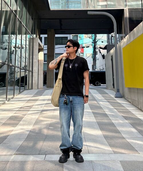DNSR(ディーエヌエスアール)の「リラックスワイドデニムパンツブルー(デニムパンツ・メンズ・その他・SMALL/MEDIUM/LARGE/X-LARGE)」の15枚目の写真