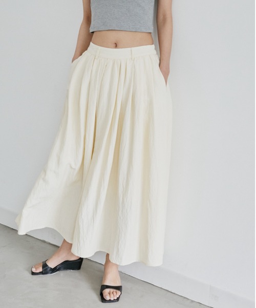 DRWCYS(ドロシーズ)の「カラーボリュームギャザースカート(スカート・レディース・イエロー/ブラック/オフホワイト・FREE)」の1枚目の写真