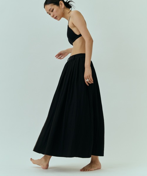 DRWCYS(ドロシーズ)の「カラーボリュームギャザースカート(スカート・レディース・イエロー/ブラック/オフホワイト・FREE)」の16枚目の写真