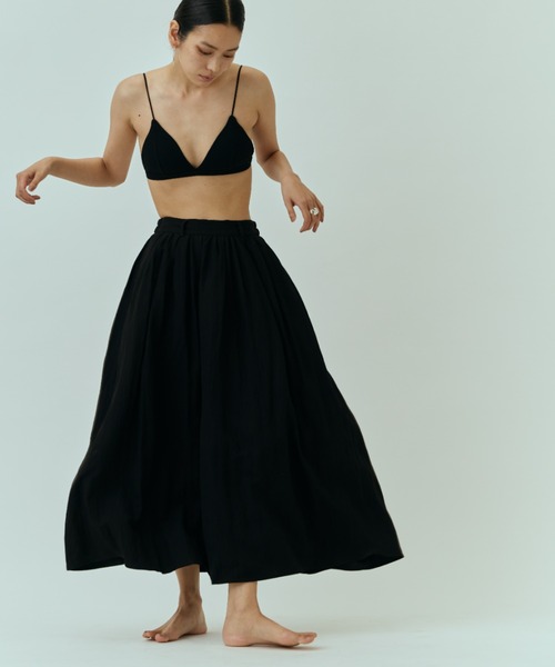 DRWCYS(ドロシーズ)の「カラーボリュームギャザースカート(スカート・レディース・イエロー/ブラック/オフホワイト・FREE)」の17枚目の写真