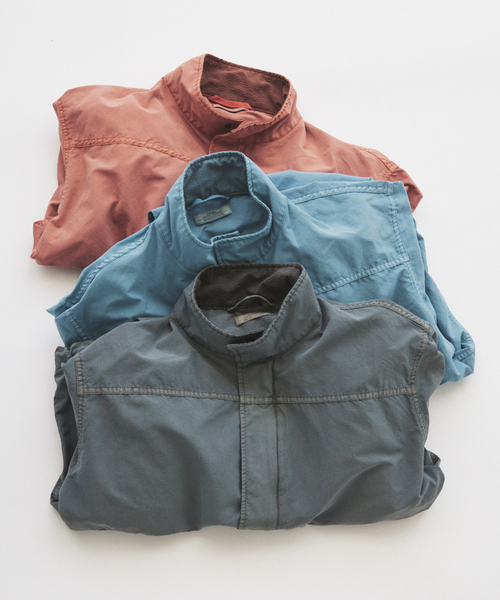 フェード マウンテン スタンドカラー ブルゾン（マウンテンパーカー