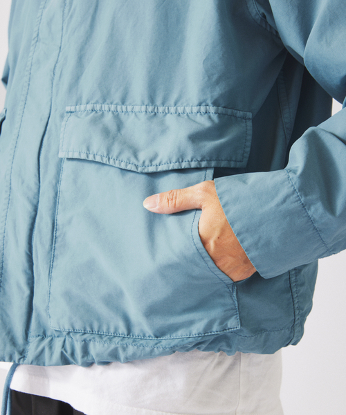 JOURNAL STANDARD relume（ジャーナルスタンダード　レリューム）の「フェード マウンテン スタンドカラー ブルゾン（マウンテンパーカー・メンズ・グレー/サックスブルー/Orange・LARGE/MEDIUM）」の6枚目の写真