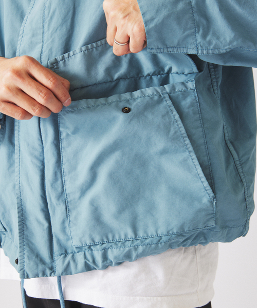 JOURNAL STANDARD relume（ジャーナルスタンダード　レリューム）の「フェード マウンテン スタンドカラー ブルゾン（マウンテンパーカー・メンズ・グレー/サックスブルー/Orange・LARGE/MEDIUM）」の7枚目の写真