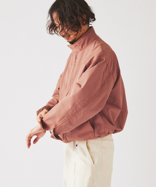 JOURNAL STANDARD relume（ジャーナルスタンダード　レリューム）の「フェード マウンテン スタンドカラー ブルゾン（マウンテンパーカー・メンズ・グレー/サックスブルー/Orange・LARGE/MEDIUM）」の16枚目の写真