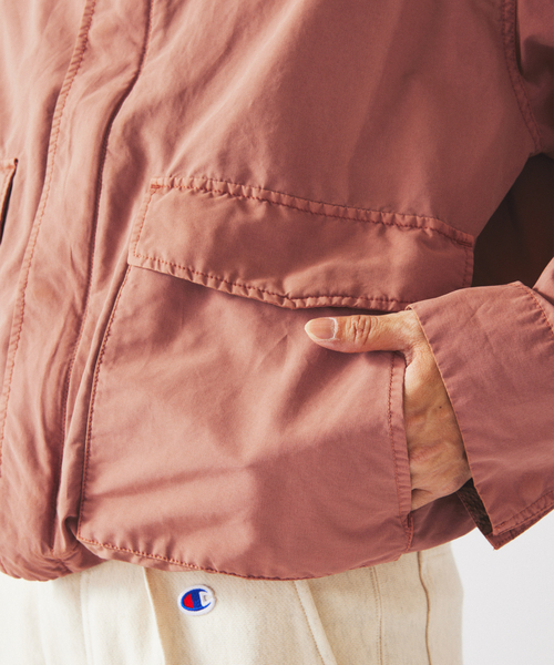 JOURNAL STANDARD relume（ジャーナルスタンダード　レリューム）の「フェード マウンテン スタンドカラー ブルゾン（マウンテンパーカー・メンズ・グレー/サックスブルー/Orange・LARGE/MEDIUM）」の17枚目の写真