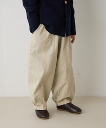 riziere（リジェール）の「センターダブルシーム配色ステッチパンツ（その他パンツ）」