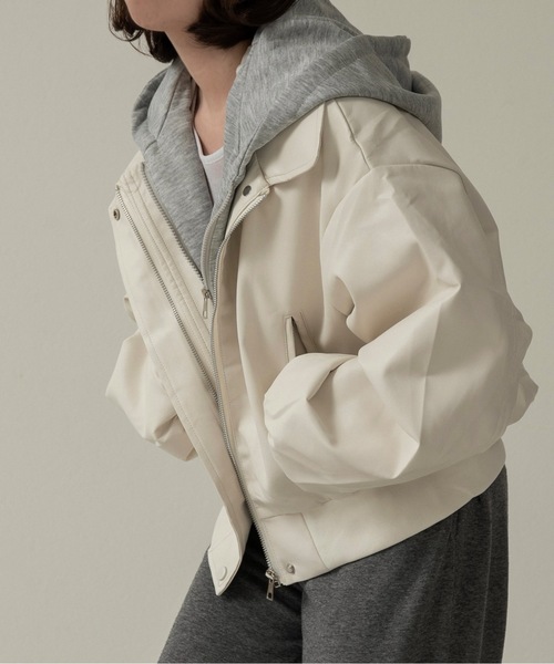 lawgy(ラウジー)の「hooded docking short blouson / フーデッドドッキングショートブルゾン(ブルゾン・レディース・ホワイト/ブラウン/ブラック・FREE)」の5枚目の写真