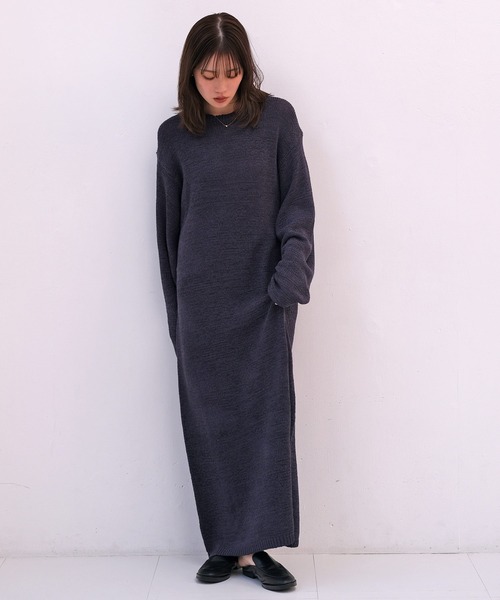 AKTE(アクテ)の「テープヤーンドルマンニットワンピース(ワンピース・レディース・ネイビー/オフホワイト・FREE/TALL)」の18枚目の写真
