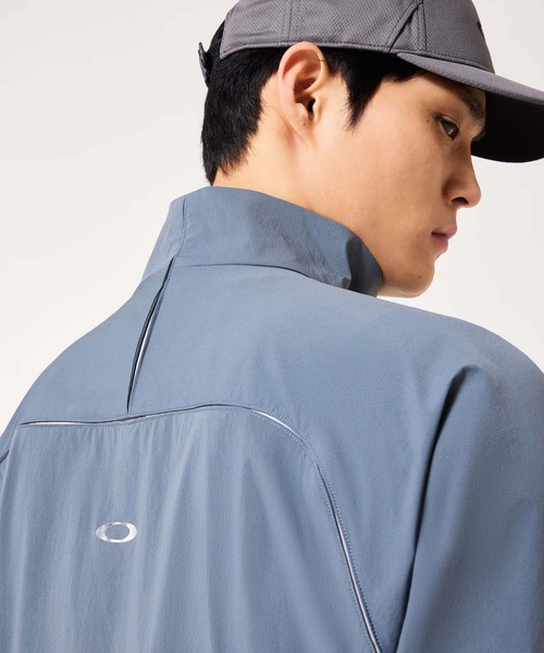 OAKLEY(オークリー)の「OAKLEY/オークリー トラックジャケット FUSION FLEX NEO JACKET 1.0 FOA408779(その他アウター・メンズ・グレー/ブラック・S/M/L)」の9枚目の写真