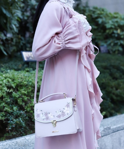 axes femme（アクシーズファム）の「桜刺繍配色デザインボストン（ボストンバッグ・レディース・ピンク/キナリ・FREE）」の20枚目の写真