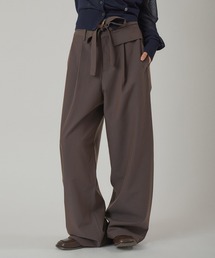 MUHET（ミュエータ）の「stripe wide-leg trouser with belt / ベルト付きストライプスラックスパンツ（スラックス）」